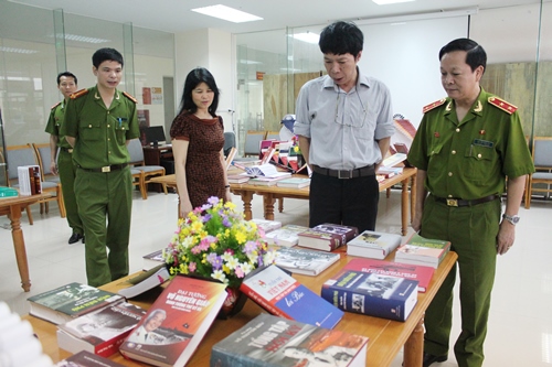 Buổi nói chuyện chuyên đề “Kỹ năng đọc - Kỹ năng thiết yếu trong trường Ev88 dang cap thuong luu”